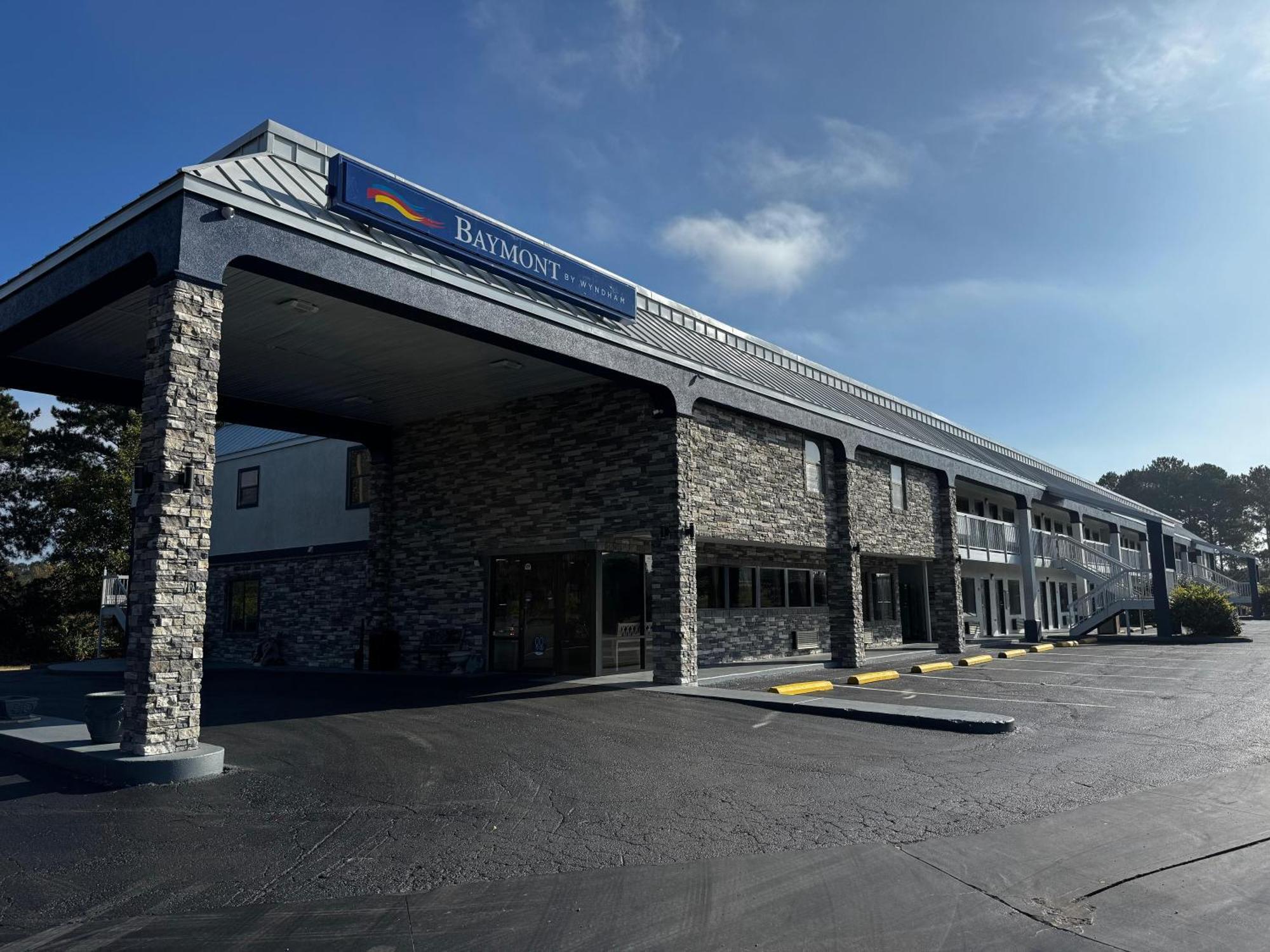Baymont By Wyndham Richburg - Chester Area Exterior foto